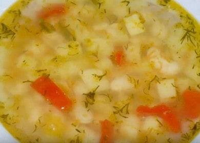 Nous cuisinons une soupe de haricots maigre avec une recette avec des photos étape par étape.