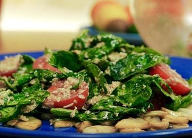 Preparamos una ensalada deliciosa y nutritiva con espinacas y tomates de acuerdo con una receta paso a paso con una foto.
