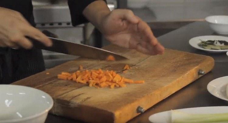 Finely chop the carrots.