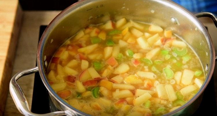 simmer soup on low heat.