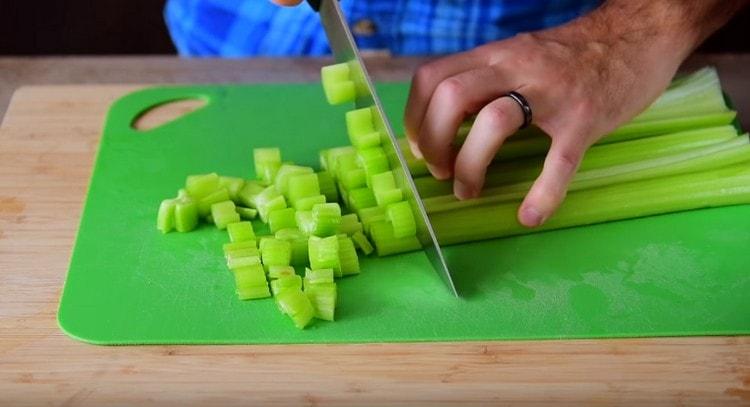 Finely chop the stem celery.
