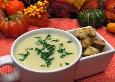 We prepare a delicious celery soup puree according to a step-by-step recipe with a photo.