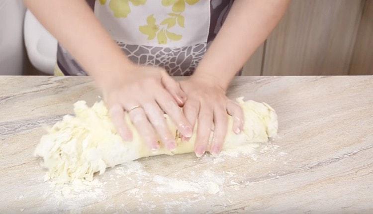 Knead the dough thoroughly.