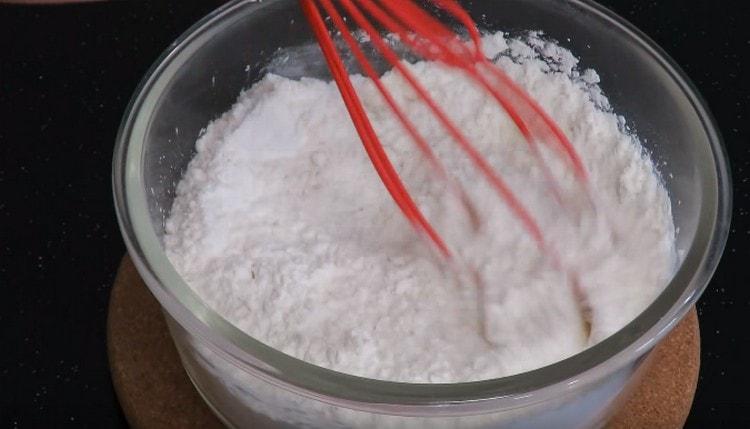 Mix flour and starch in a bowl.