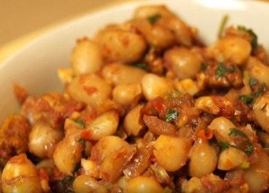 The recipe for a Georgian dish of bean lobio in a slow cooker 🥣