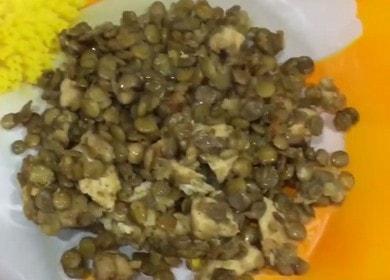 We cook lentils with chicken according to a step-by-step recipe with a photo.