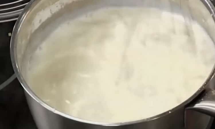 Bechamel sauce for lasagna step by step recipe with photo