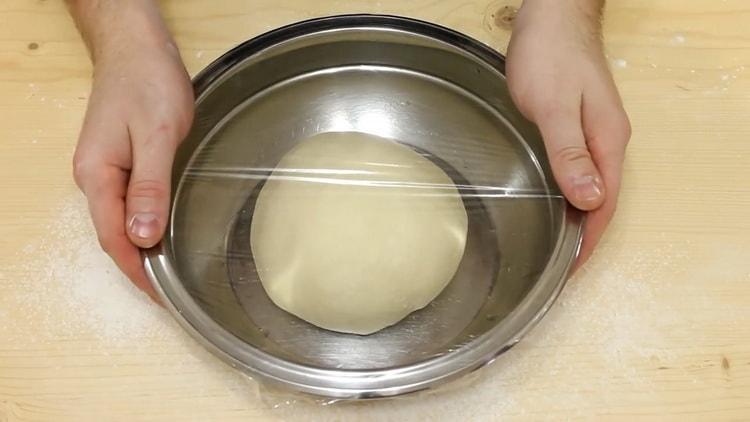 To prepare the dough, place the dough under the film
