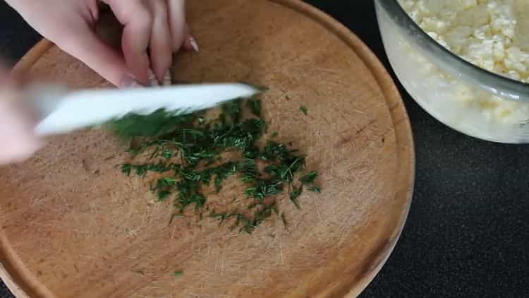 To make cheese waffles in a waffle iron, cut greens