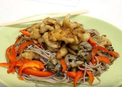 Buckwheat noodles with teriyaki chicken - an incredibly tasty dish 🍝