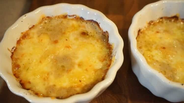 Champignon julienne step by step recipe with photo