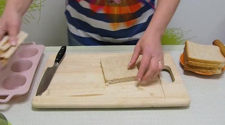 To make julienne, cut the bread