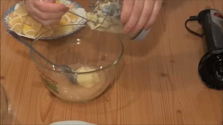 Para preparar el jengibre, ponga los ingredientes en un plato preparado.
