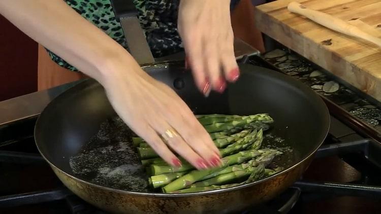 como cocinar espárragos verdes frescos