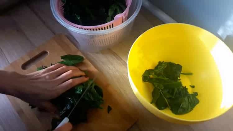 Prepara los ingredientes para cocinar.