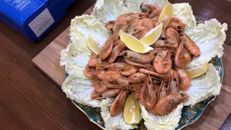 prawns in soy sauce fried with garlic