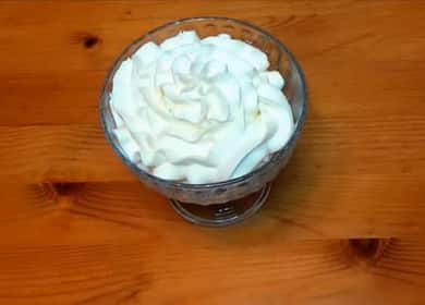 Blacken out a delicious and simple mascarpone cream 🍦