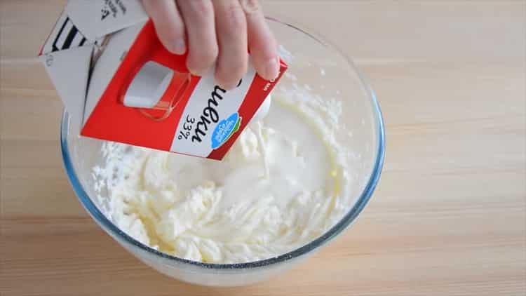 To prepare the cream, prepare the ingredients