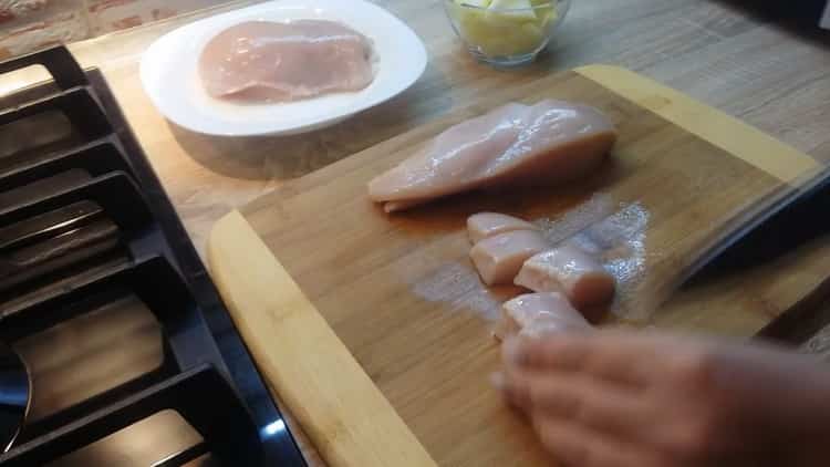 Za pripremu mesnih okruglica pripremite sastojke