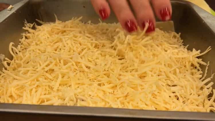 To make lasagna cheese