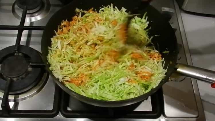 Add cabbage to make lasagna