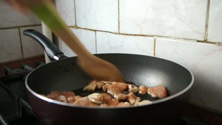 To make udon noodles, fry the meat