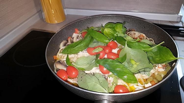 Agregue verduras para hacer pasta