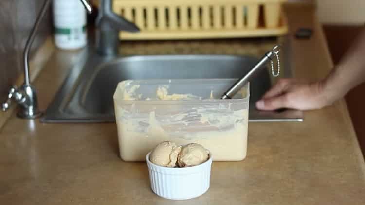 Creme brulee sladoled - brzi recept za kuhanje kod kuće
