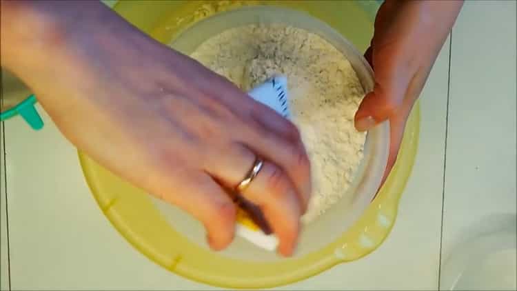 Mezclar los ingredientes para gofres suaves.