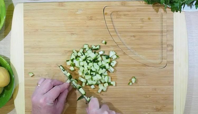 To prepare okroshka, prepare the ingredients