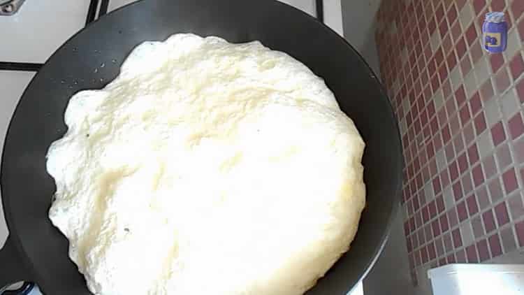 Kako naučiti kuhati ukusnu klasičnu omlet
