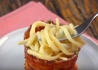 Appetizing linguine paste at home: cooking with step by step photos.