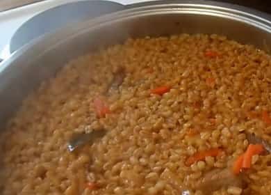 How to learn how to cook delicious barley with meat