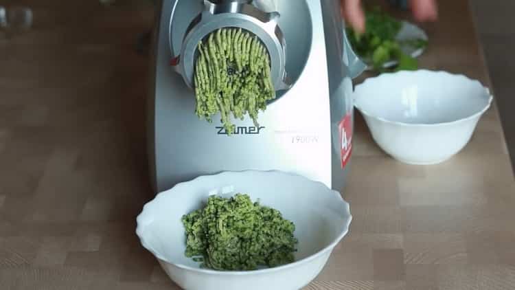 Grind greens for cooking