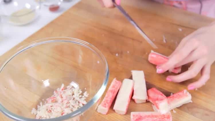 Cocinar una hamburguesa de cangrejo con una receta simple