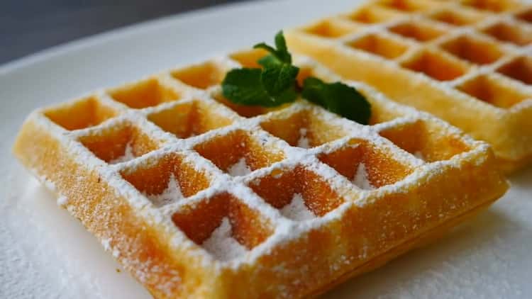 Soft waffles for electric waffle irons: step by step recipe with photo