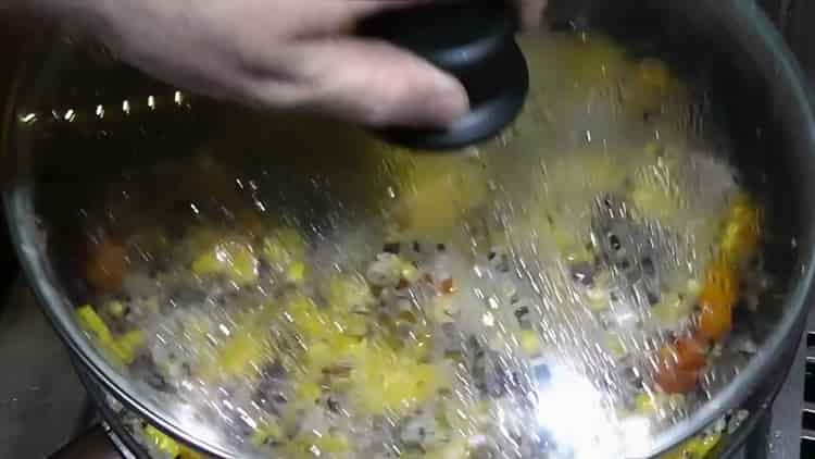 To cook rice with beans, close the lid