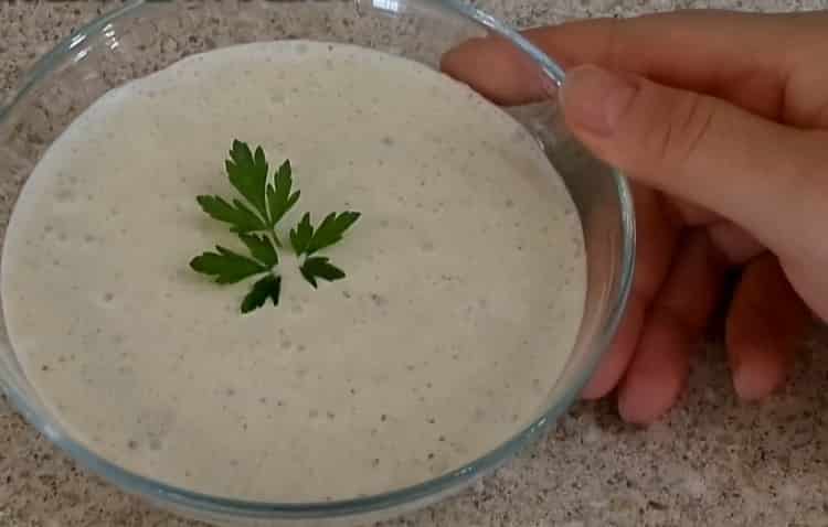 Cómo aprender a cocinar una deliciosa ensalada con frijoles blancos enlatados