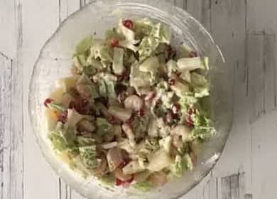 Salade de crevettes et de chou de Pékin - une recette simple et savoureuse