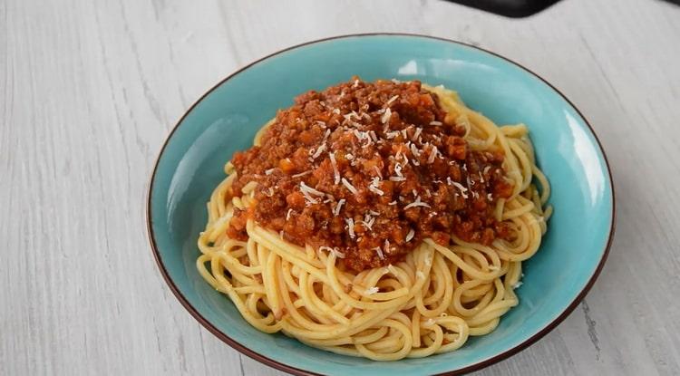 spaghetti bolognaise prêt