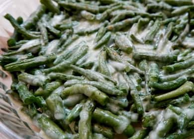 The recipe for a delicious green beans in a pan 🍲