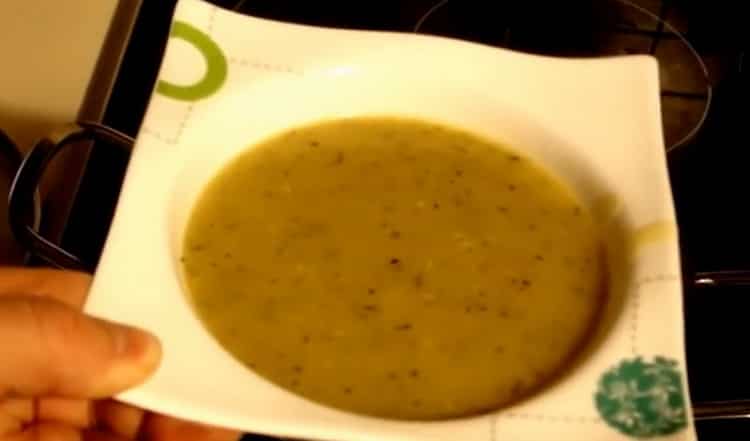 Soupe de purée de lentilles: recette pas à pas avec photo