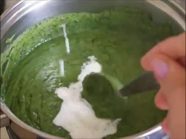 Agregue crema para hacer sopa