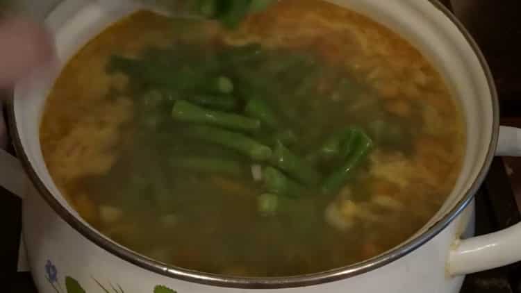 How to learn how to cook a delicious soup with string beans