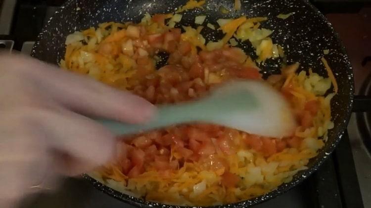 Prepara todos los ingredientes para la sopa.