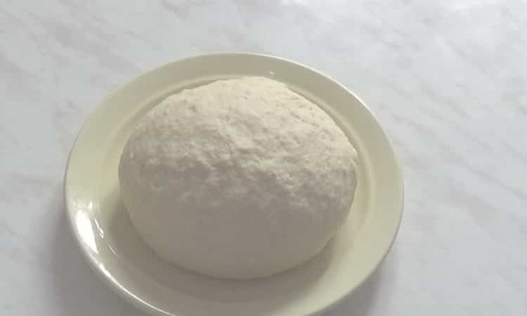 Simple and tasty dough for quiche
