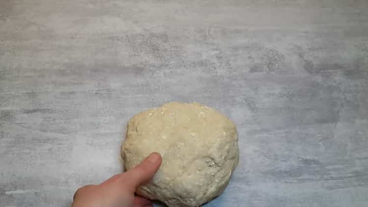 Roll up a lump to make a dough