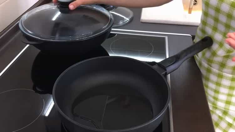 Para cocinar albóndigas, calienta la sartén