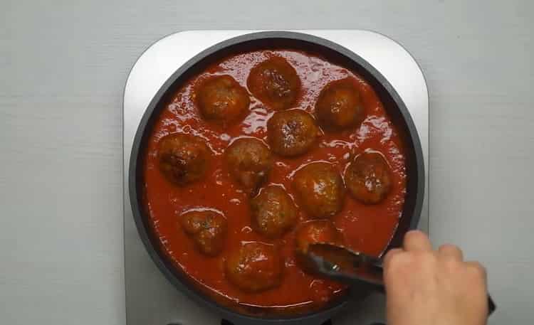 To mix the meatballs, mix the ingredients