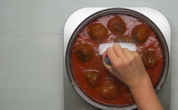 Put out meatballs to cook meatballs